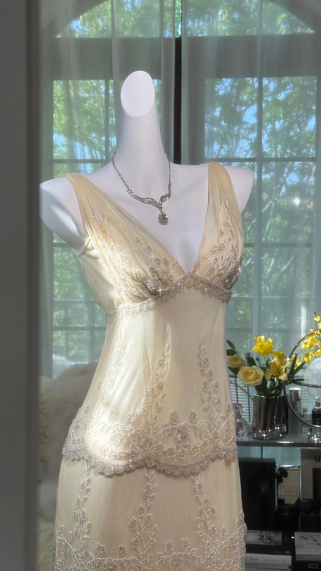 Vintage Evening Dresses, Light Champagne Long Sleeveless Party Gowns cg25534