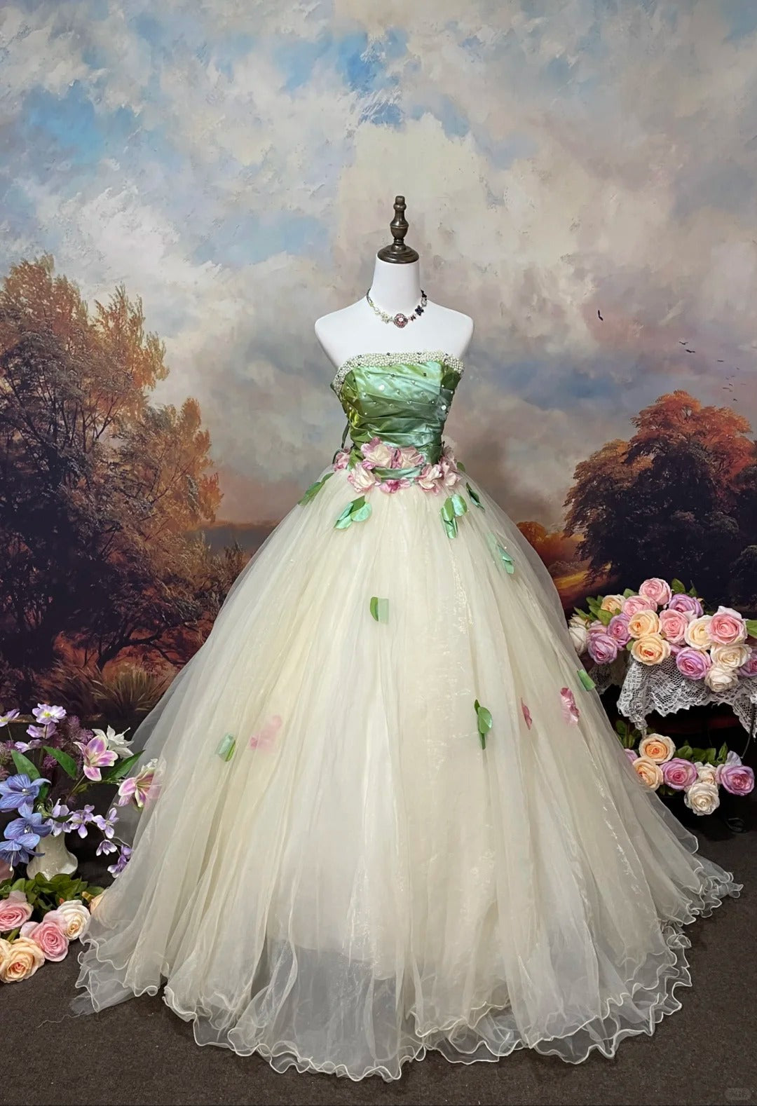 A Line Strapless Ball Gown Quinceanera Dress Unique Evening Dress cg25561