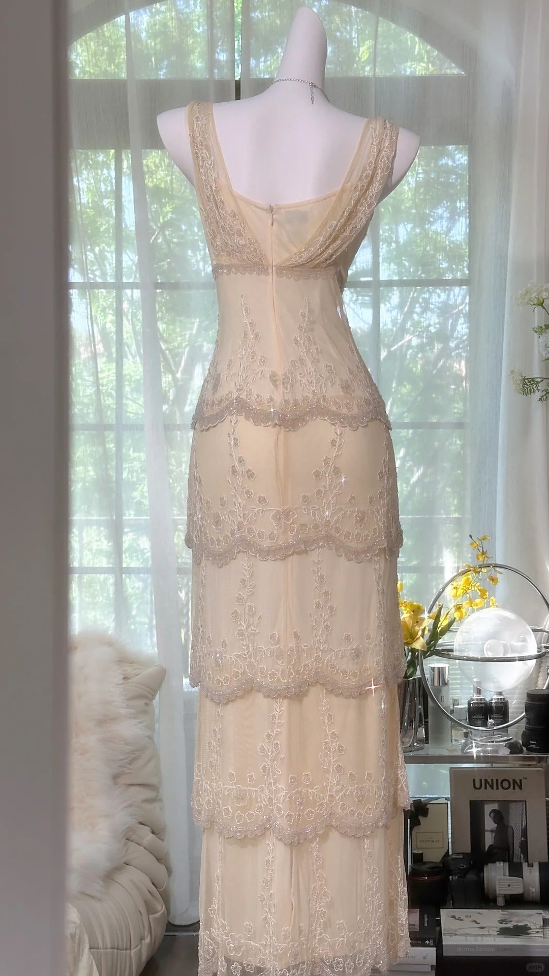 Vintage Evening Dresses, Light Champagne Long Sleeveless Party Gowns cg25534