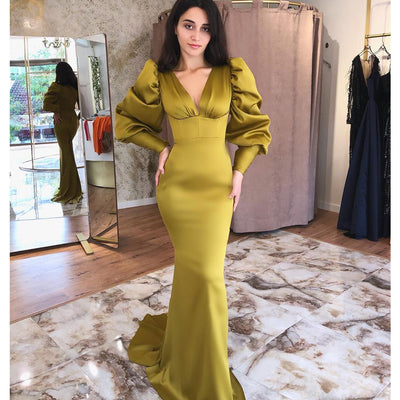 Gorgeous Mermaid Long Sleeves V-neck Long Prom Dress cg12984