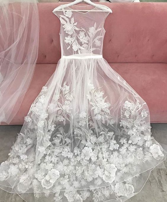 Sexy Long Sleeves Wedding Dresses Bridal Gowns with Appliques Lace prom dress cg14479