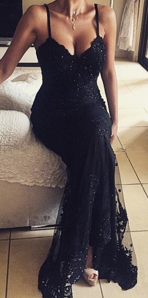 Spaghetti Straps Appliques Backless Sheath Prom Dresses cg15645