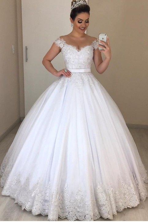 Beaded Appliques V-neck Wedding Dress with Scalloped Lace Train Prom Dresses cg16491