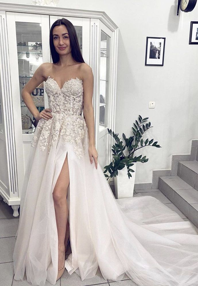 Sweetheart Tulle Prom Dress Appliques Long Wedding Dress cg20470