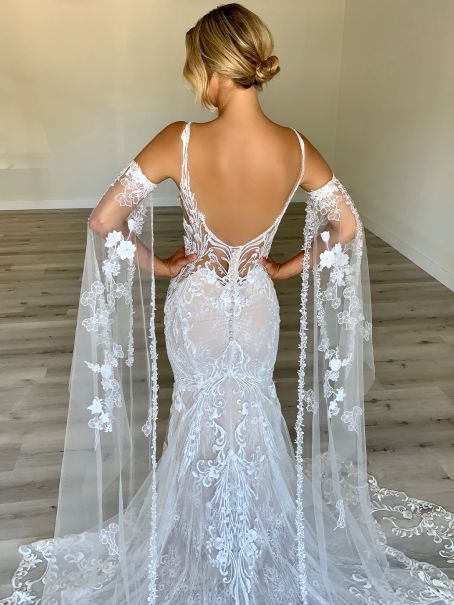Mermaid Wedding Dresses Bridal Gown with Lace Appliques prom dress cg22037