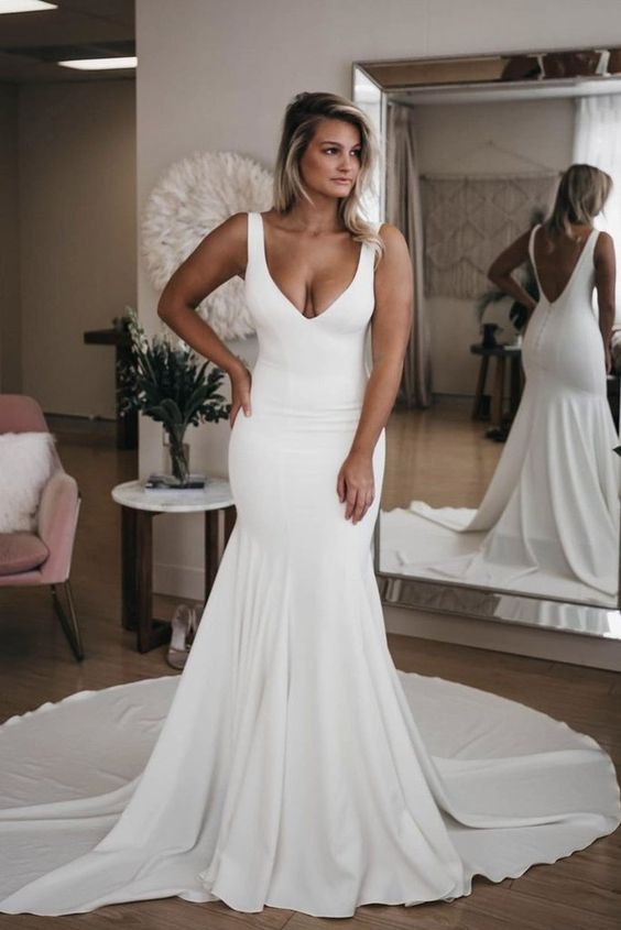 Simple V Neck Mermaid prom Dress with Long Train, Sexy Backless Beach Wedding Dress cg2813
