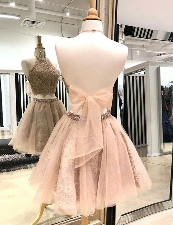 Two Pieces Halter Champagne Short Homecoming Dresses With Appliques cg527