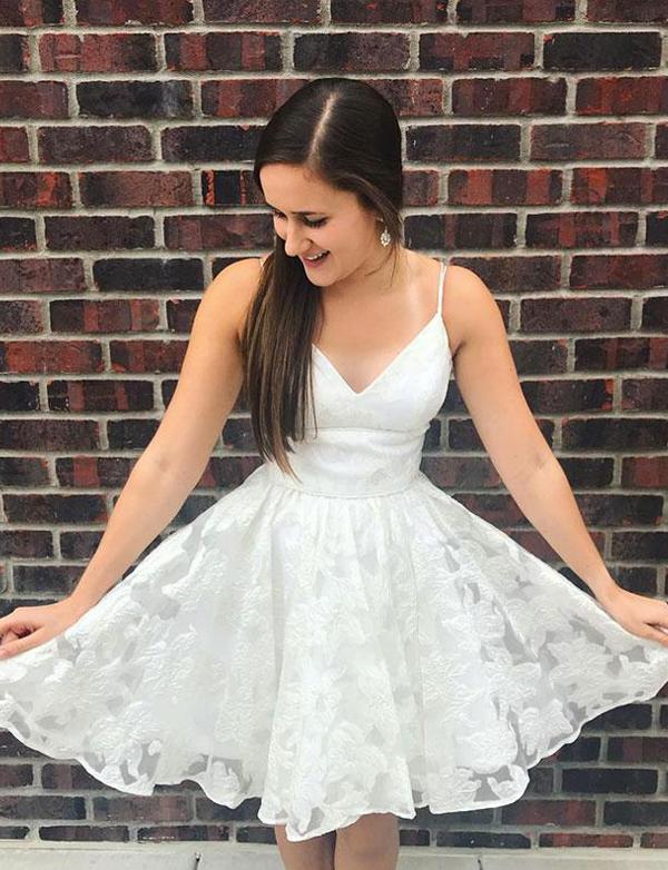 A Line Spaghetti Straps White Tulle Short Homecoming Dresses cg534