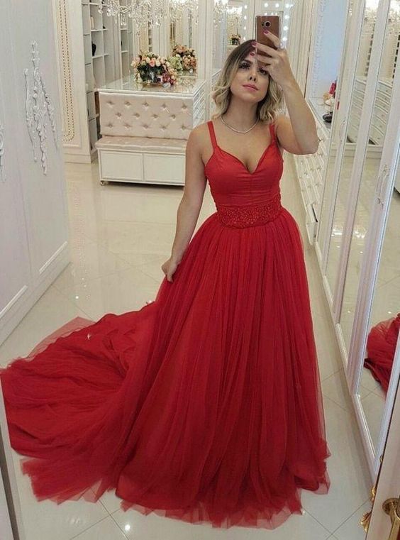 Elegant Tulle Court Train Long Prom Dresses with Beaded   cg13044