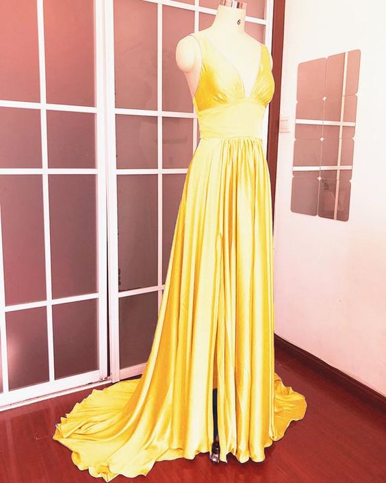 prom dress Long Chiffon V-neck Empire Waistline Leg Slit Bridesmaid Dresses   cg15905