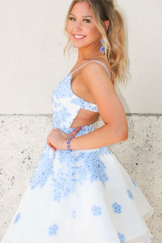 Spaghetti Straps Sky Blue Floral Appliques Homecoming Dress cg2201