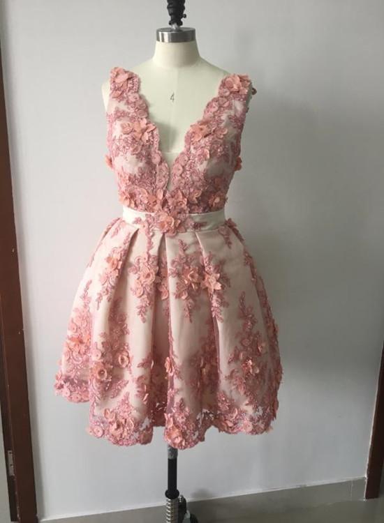 Lovely Short Lace Appliques Hand-Made Flower Homecoming Dress cg3347
