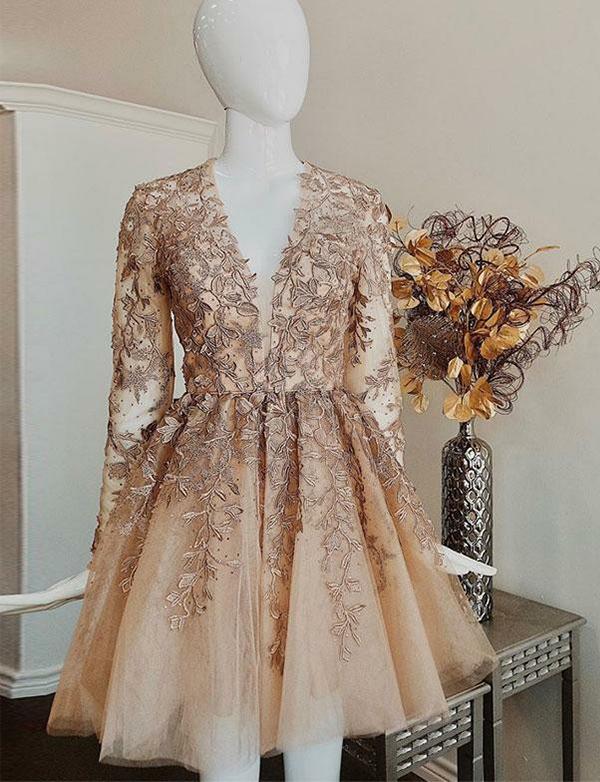 Deep V Neck Champagne Short Homecoming Dresses With Appliques cg520